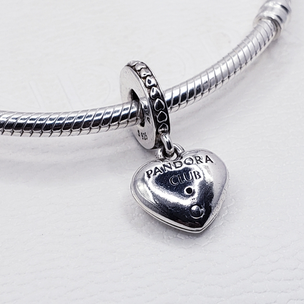❤️ Authentic Pandora ⭐️RETIRED⭐️ 2017 CLUB CHARM